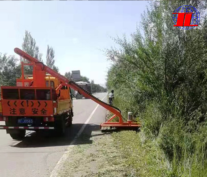 綠籬修剪車(chē)